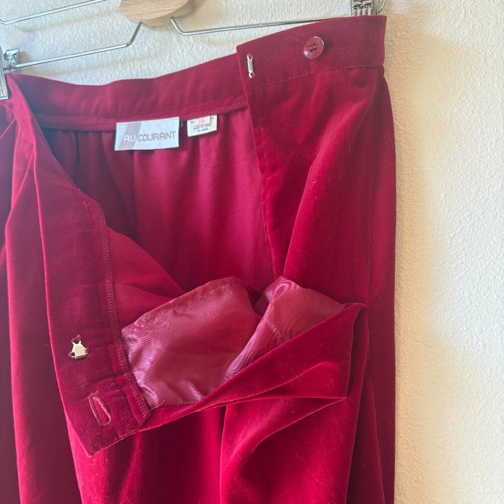 VTG Red Velvet Pleated Midi Skirt Made in Japan 100% Cotton Valentine's Sz 10 - Picture 5 of 8